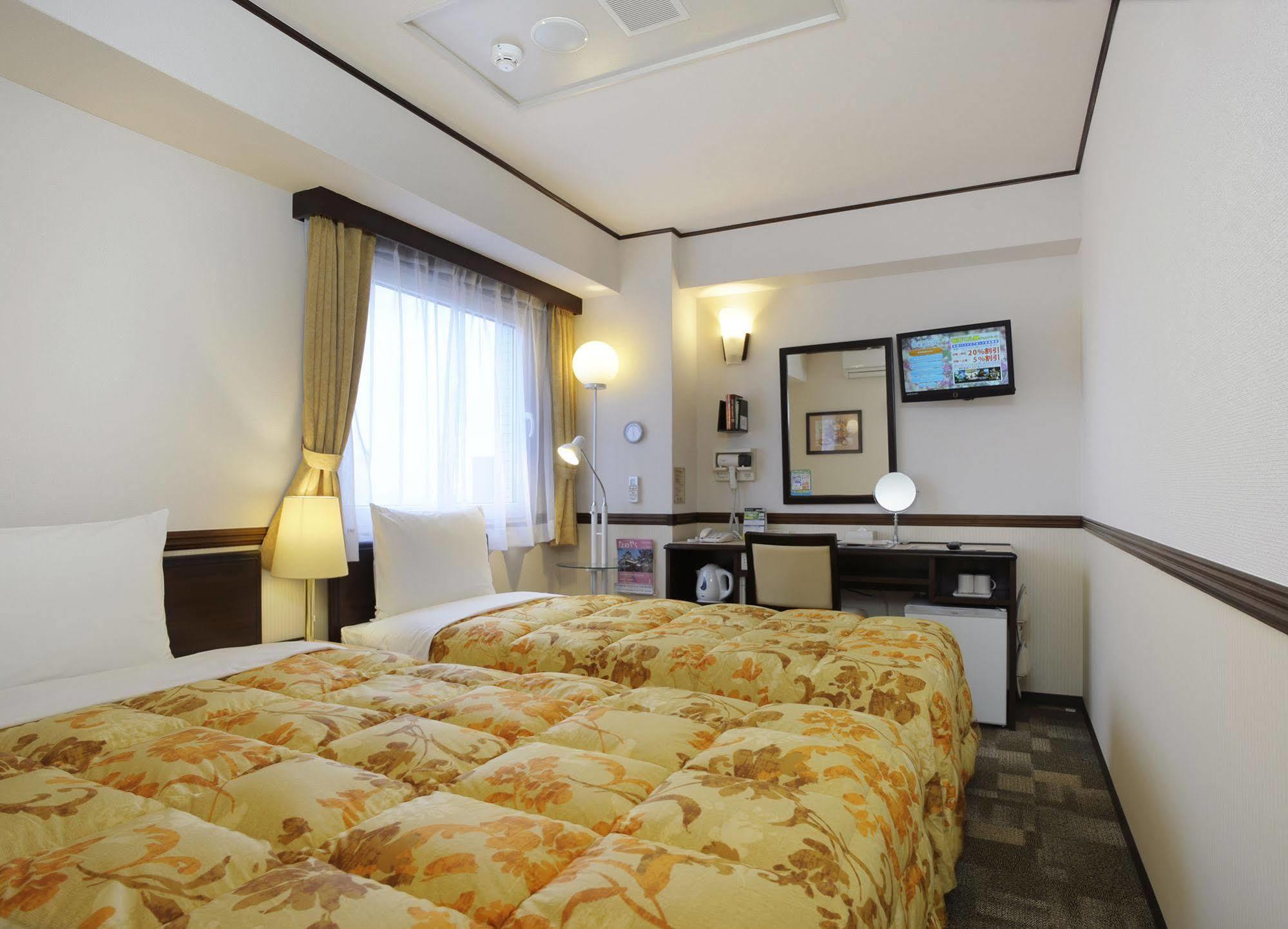 Toyoko Inn Shonan Hiratsuka Eki Kita Guchi No 2 Eksteriør bilde