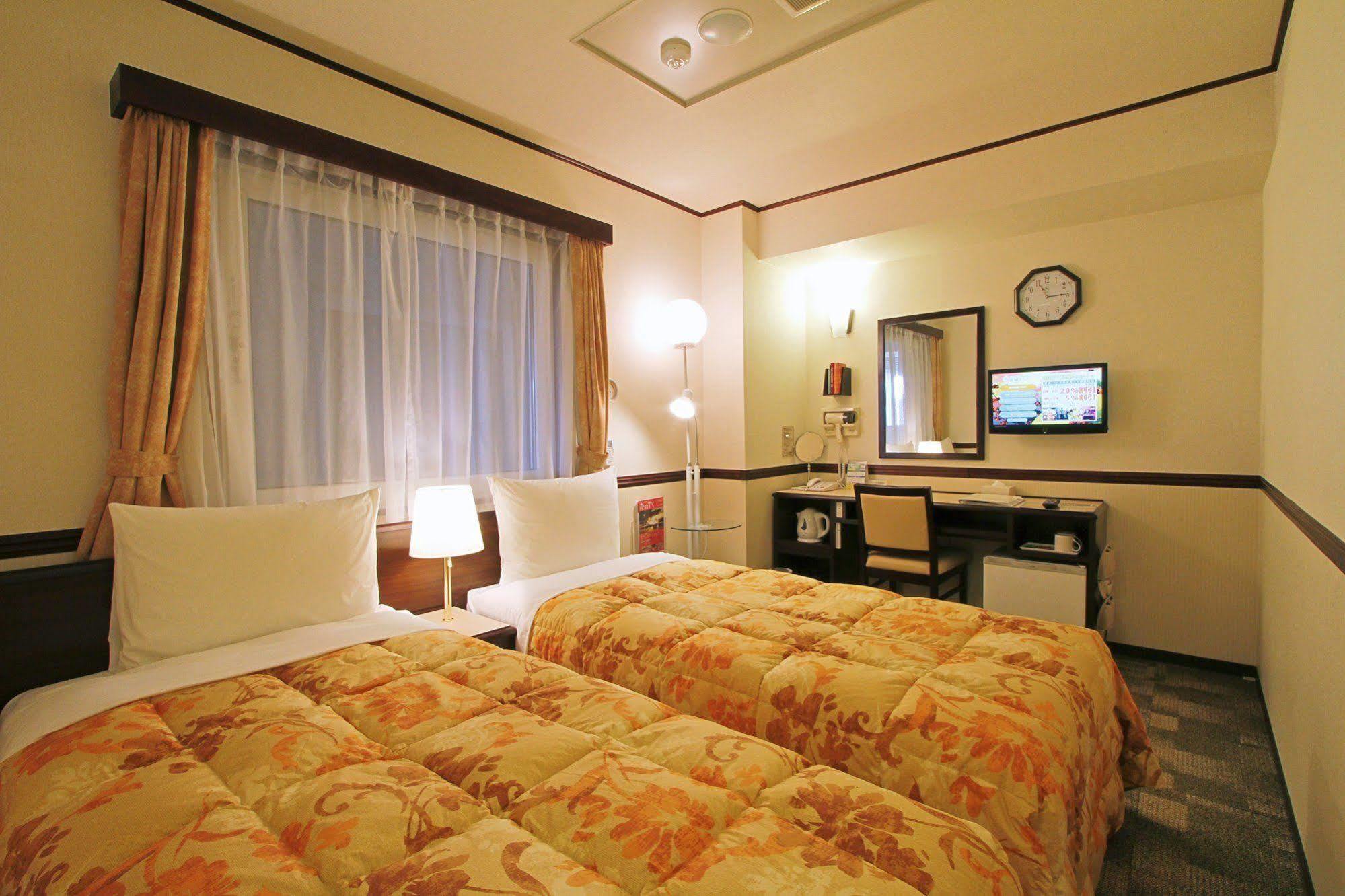Toyoko Inn Shonan Hiratsuka Eki Kita Guchi No 2 Eksteriør bilde